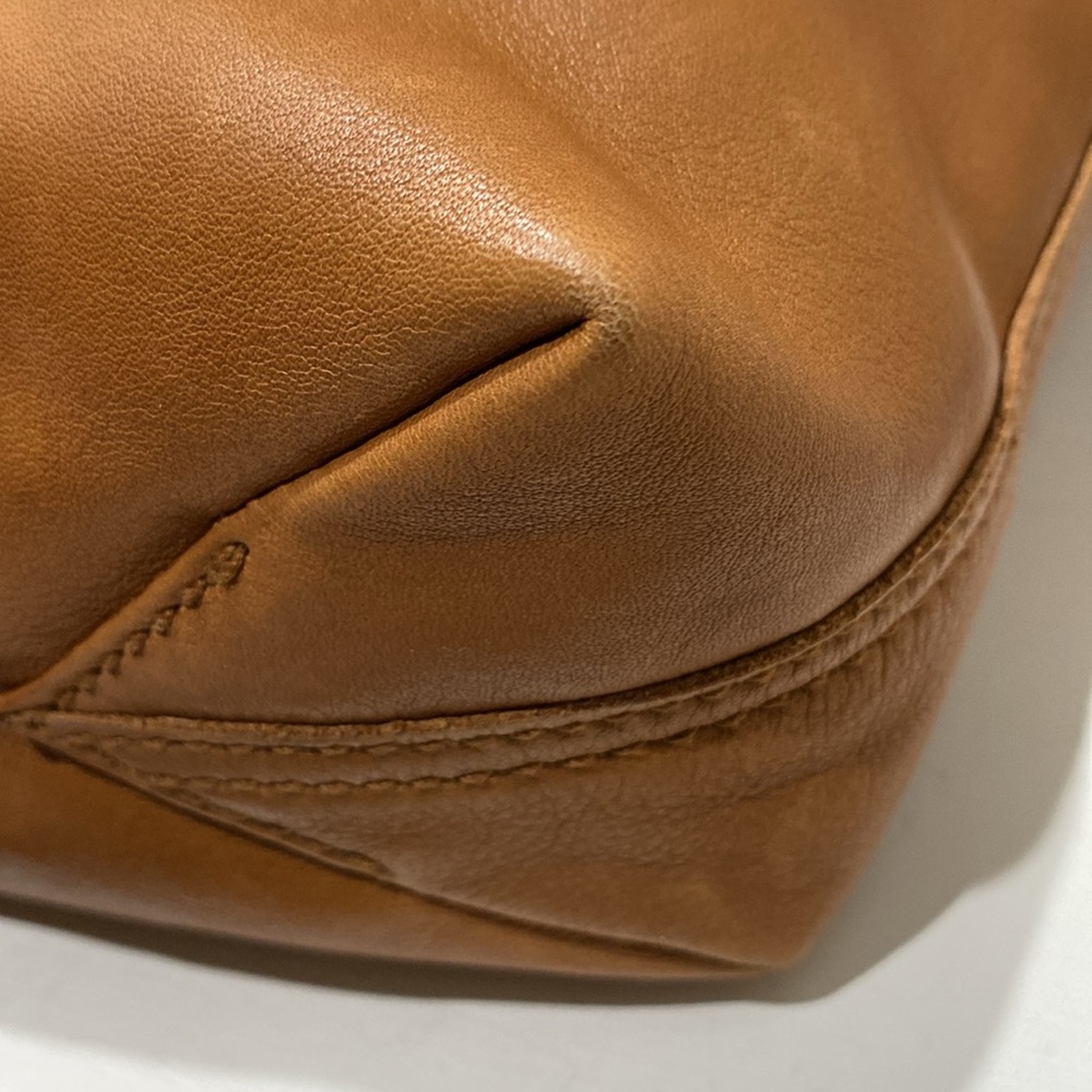 MADEWELL “The Piazza” Soft Tan Leather Tote/ Crossbody Bag - Picture 10 of 16